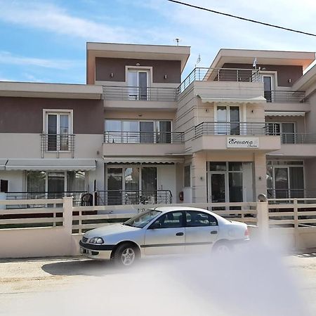 Erosaria Suites นิกิติ ภายนอก รูปภาพ