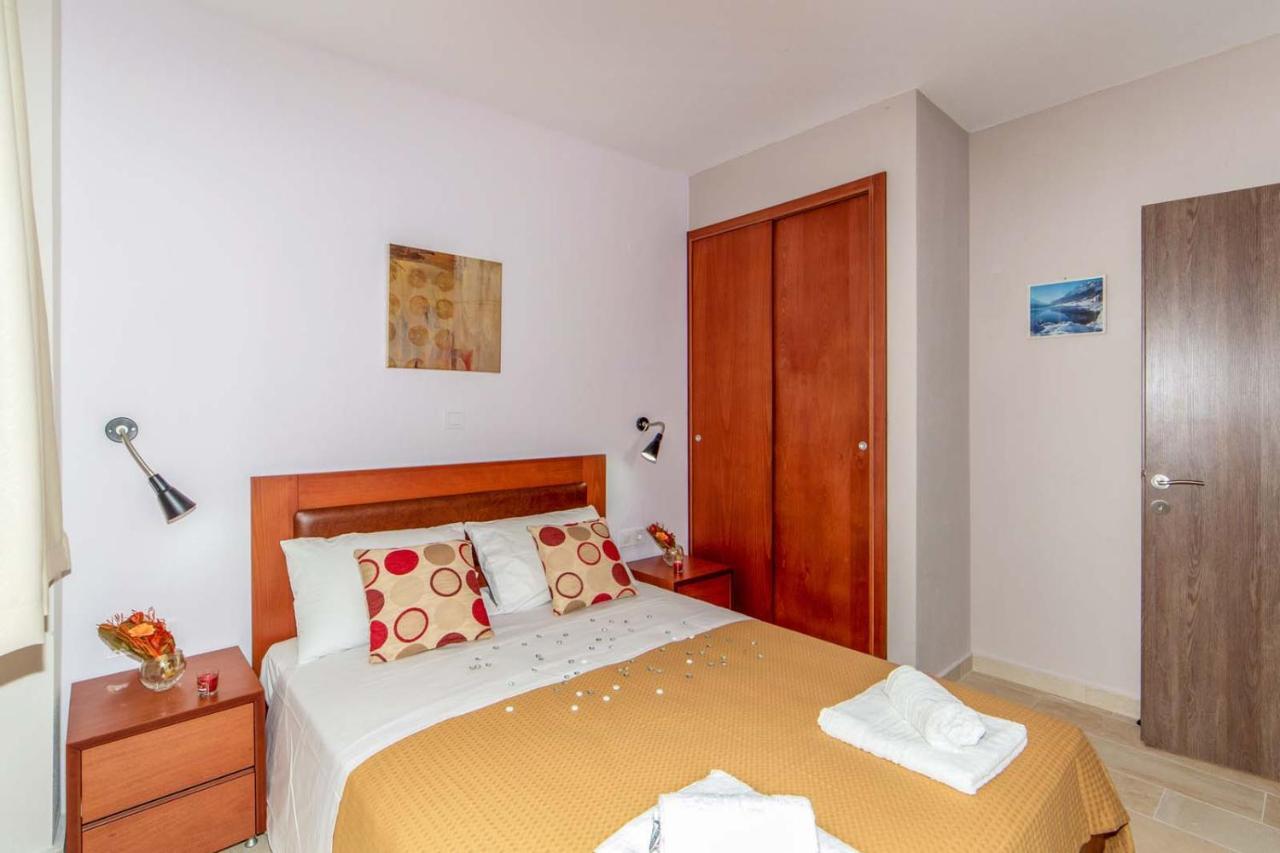 Erosaria Suites นิกิติ ภายนอก รูปภาพ