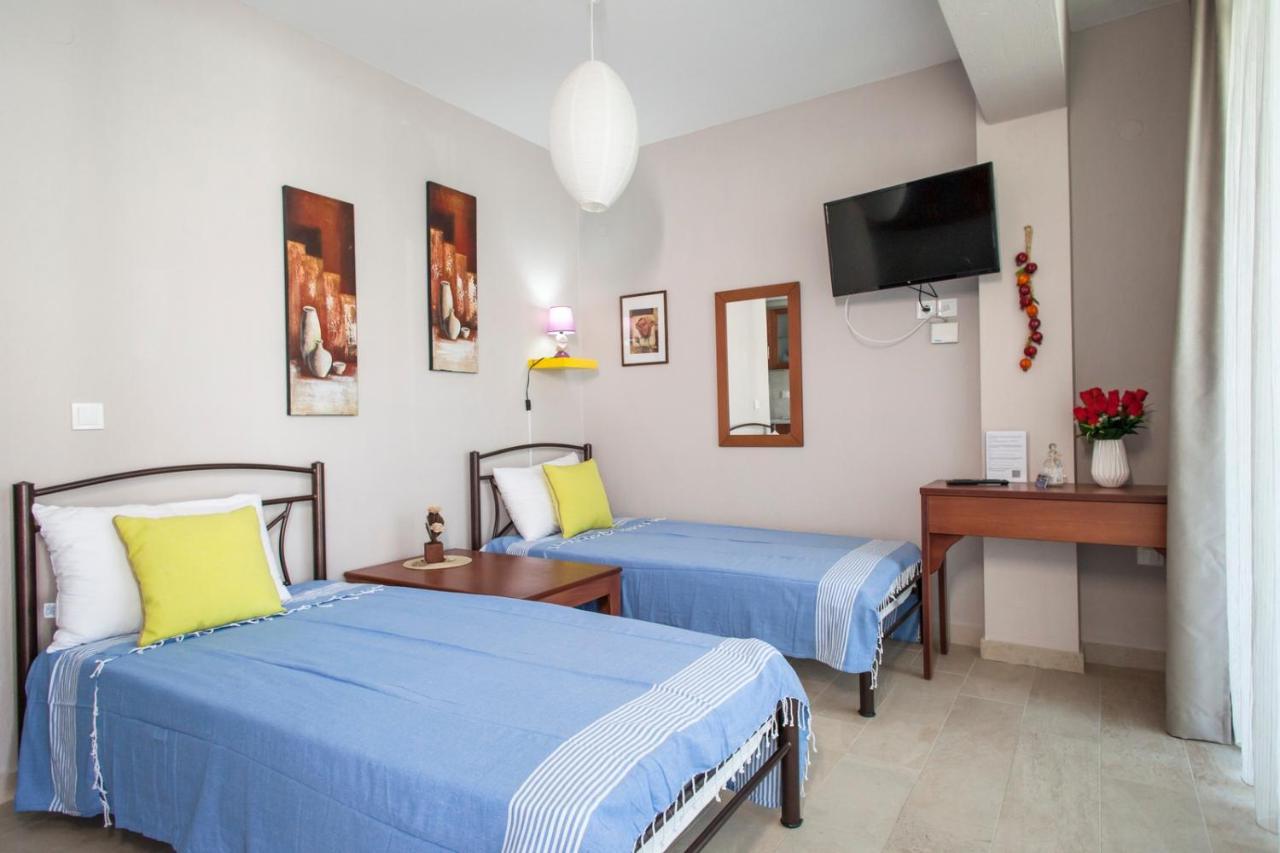 Erosaria Suites นิกิติ ภายนอก รูปภาพ