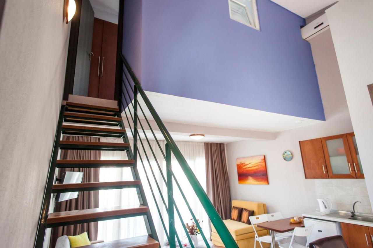 Erosaria Suites นิกิติ ภายนอก รูปภาพ