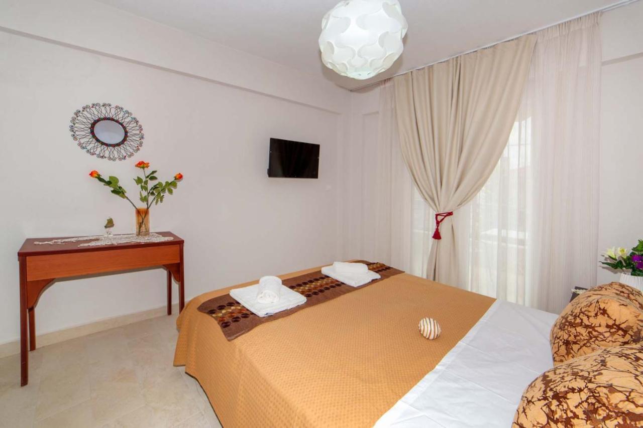 Erosaria Suites นิกิติ ภายนอก รูปภาพ