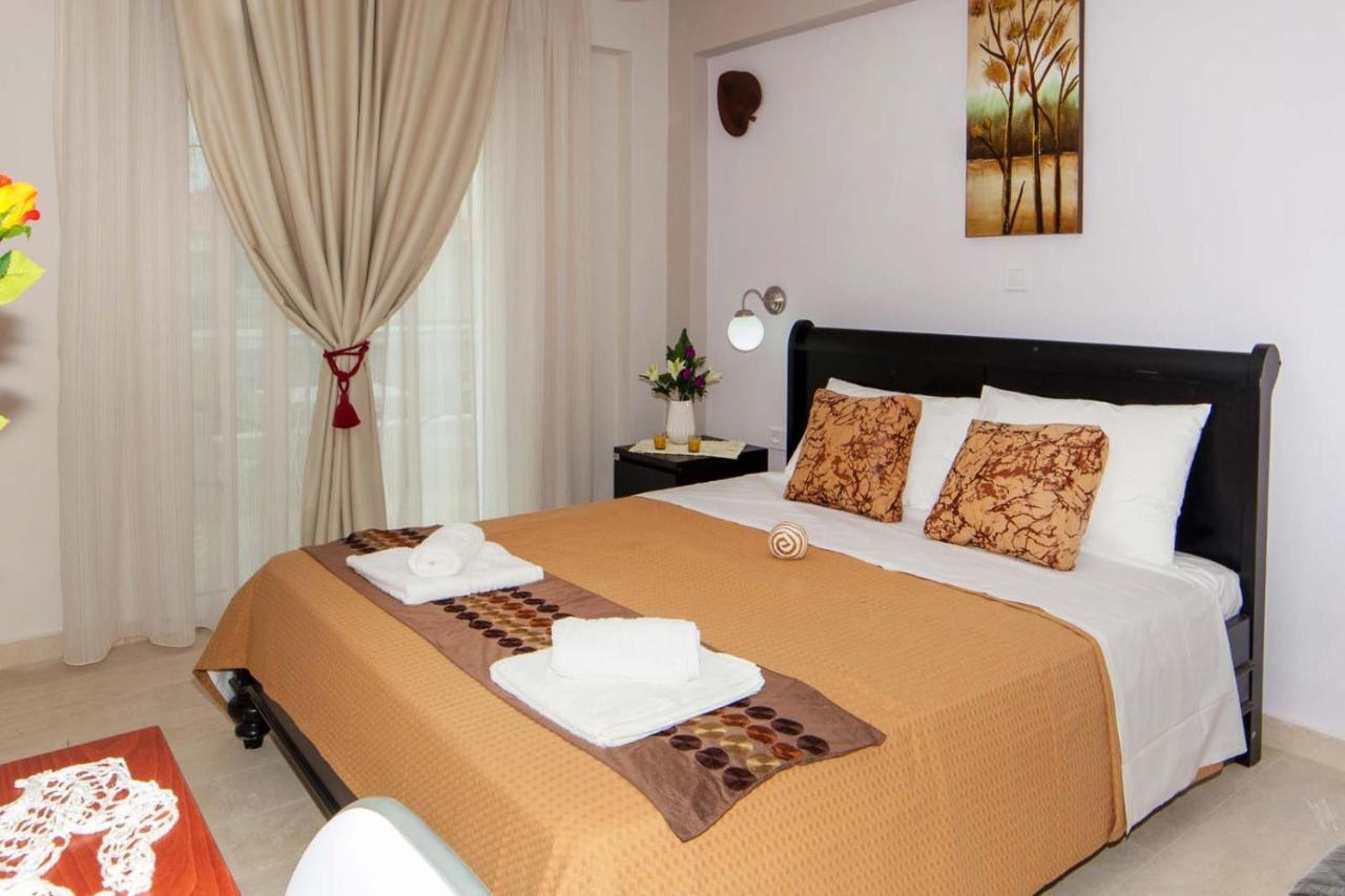Erosaria Suites นิกิติ ภายนอก รูปภาพ