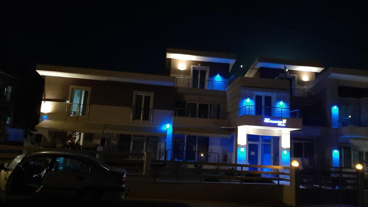 Erosaria Suites นิกิติ ภายนอก รูปภาพ