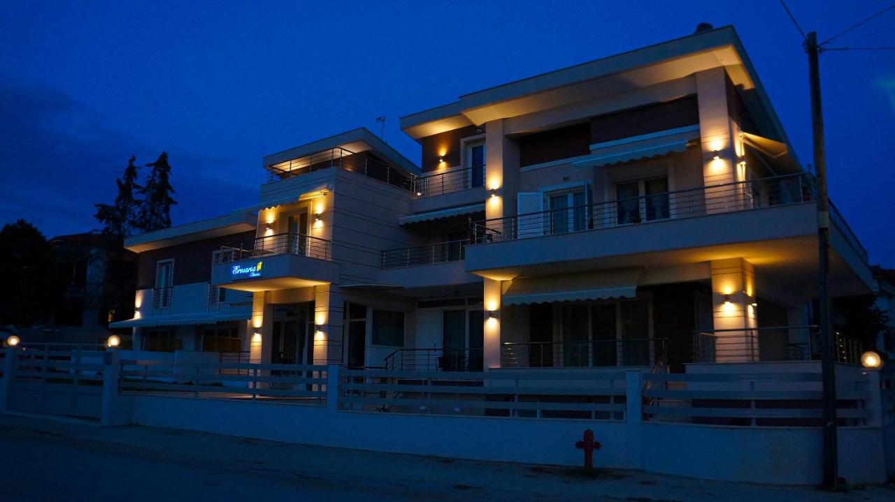 Erosaria Suites นิกิติ ภายนอก รูปภาพ